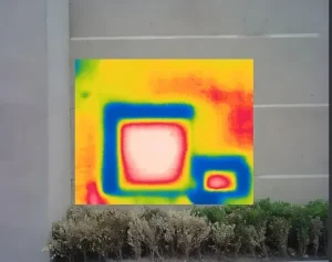 exterior wall insulation defect detected by heat loss thermal imaging